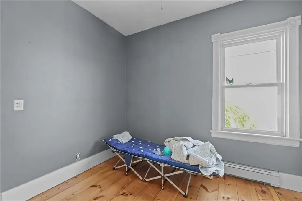 98 Andem St. Street Providence RI 02909