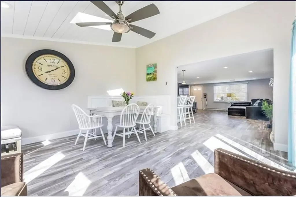 26 Jamestown Boulevard Narragansett RI 02882