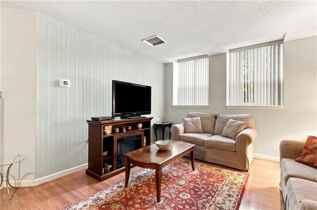 15 Curtis Street Cranston RI 02920