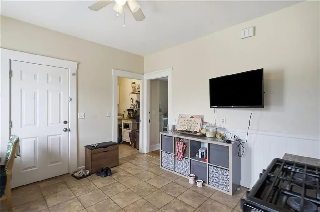 981 Smith Street Providence RI 02908