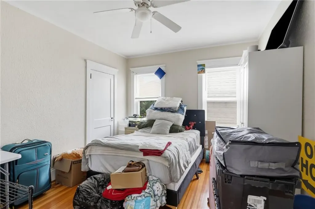 981 Smith Street Providence RI 02908