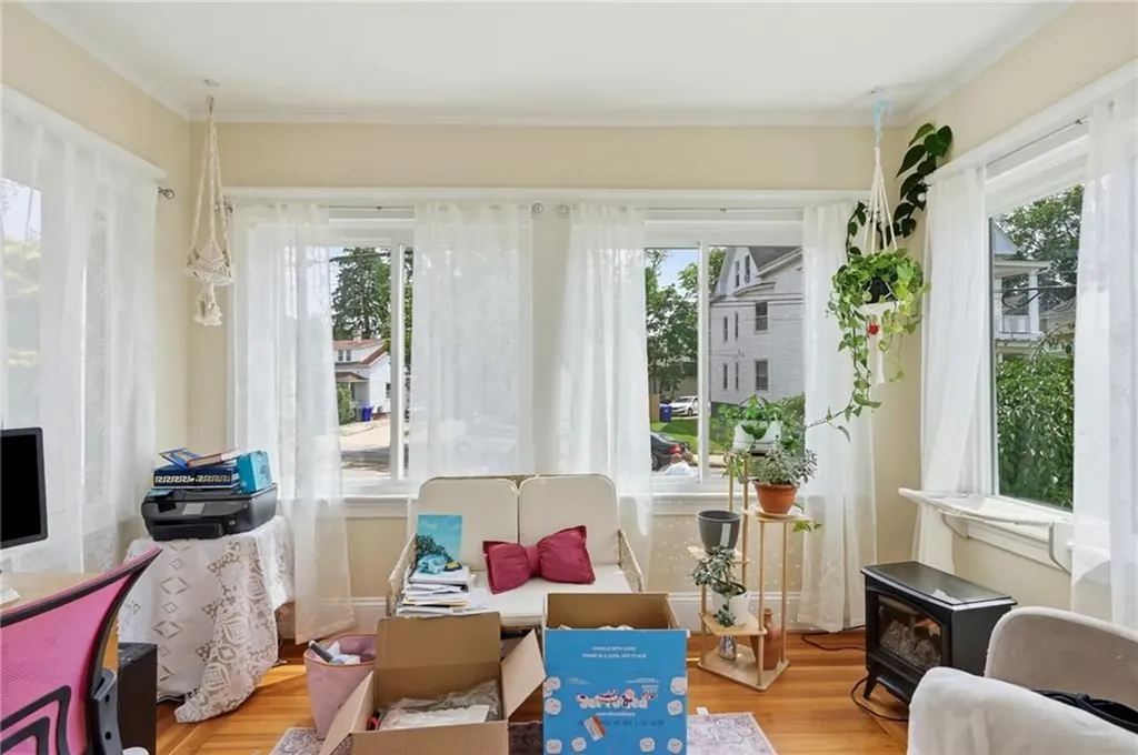 981 Smith Street Providence RI 02908
