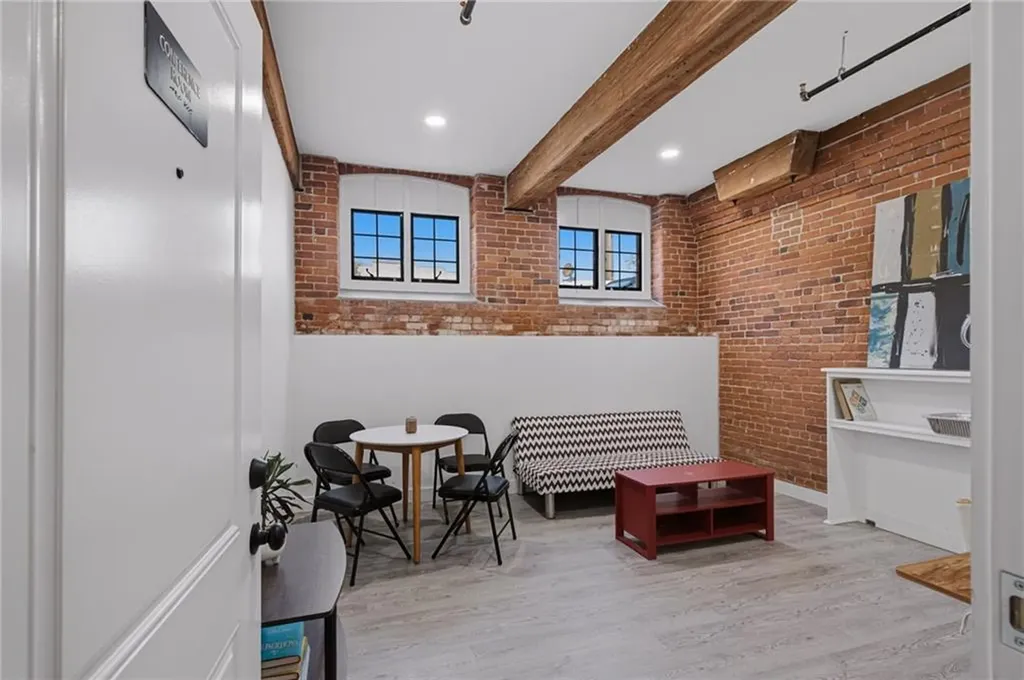 50 Ashburton Street Providence RI 02904