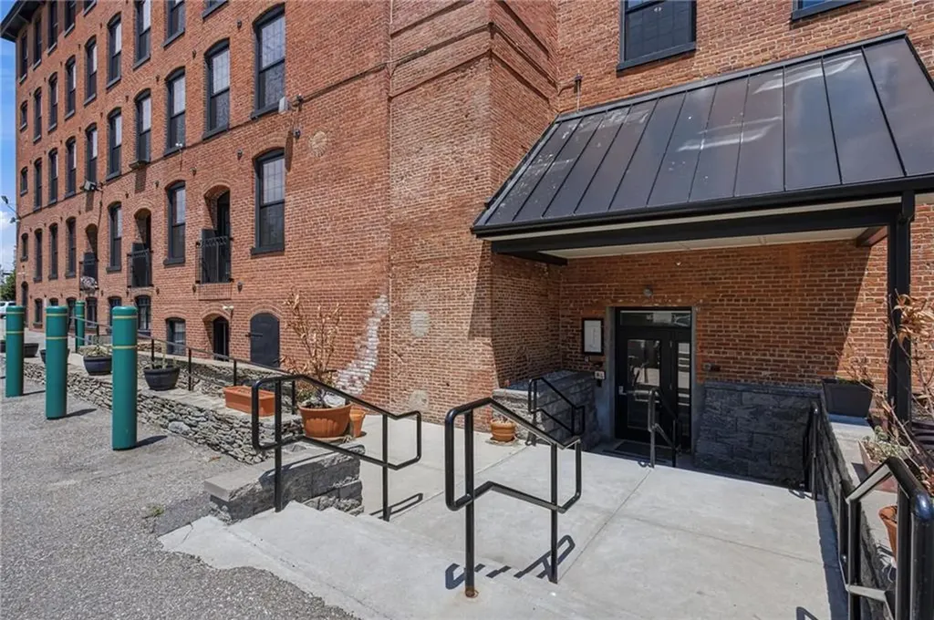 50 Ashburton Street Providence RI 02904