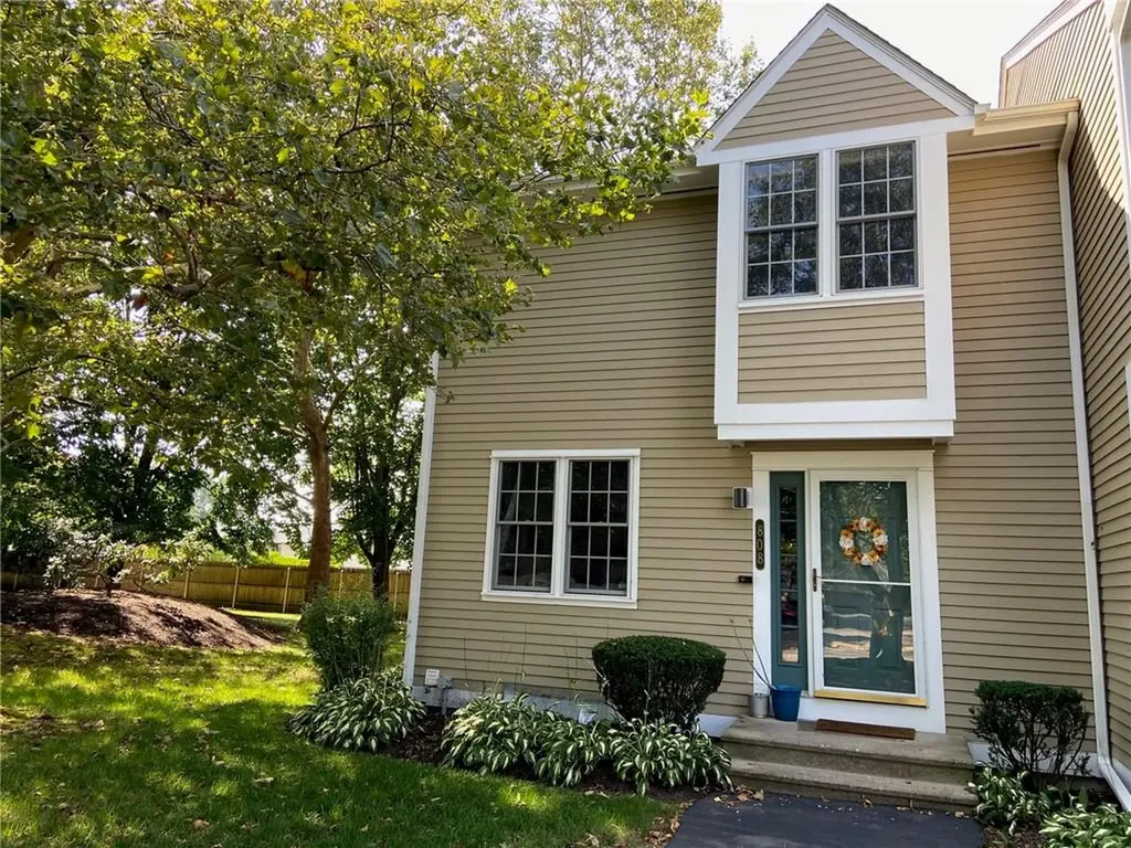 735 Willett Avenue East Providence RI 02915