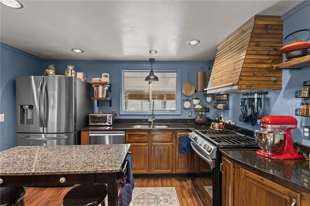 50 Brewster Drive Warwick RI 02889