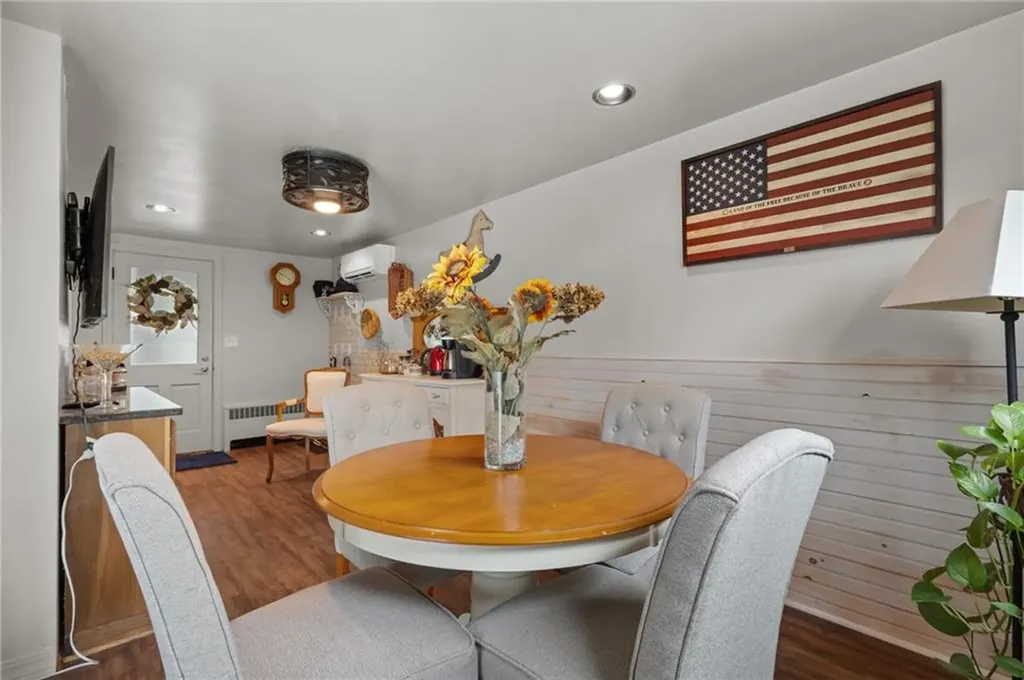 50 Brewster Drive Warwick RI 02889