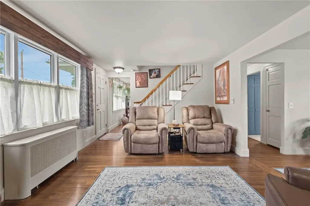 50 Brewster Drive Warwick RI 02889
