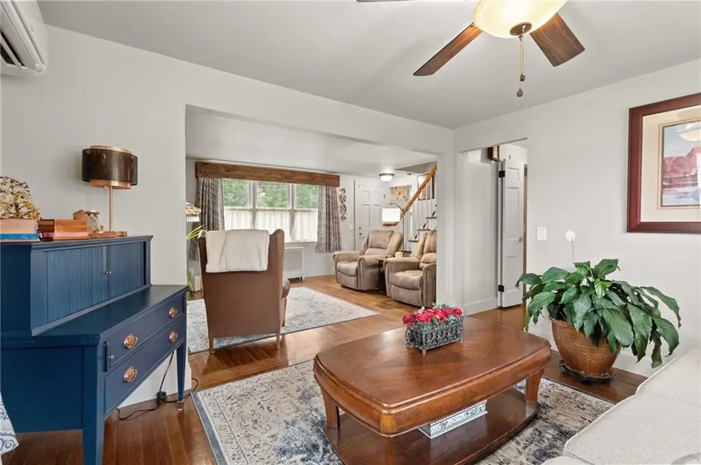 50 Brewster Drive Warwick RI 02889