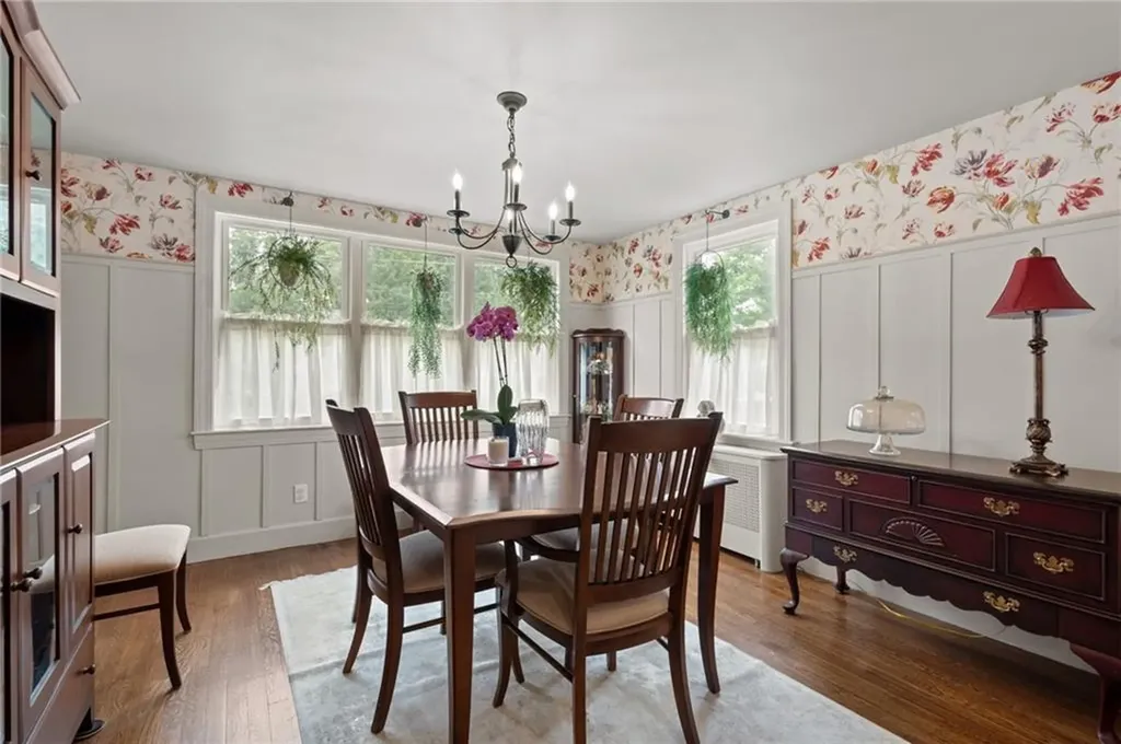 50 Brewster Drive Warwick RI 02889