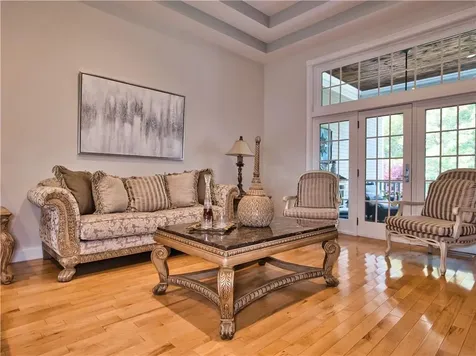 51 W Ridge Drive Tiverton RI 02878