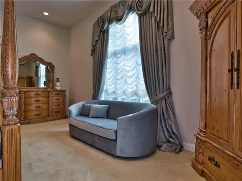 51 W Ridge Drive Tiverton RI 02878