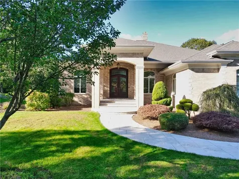 51 W Ridge Drive Tiverton RI 02878