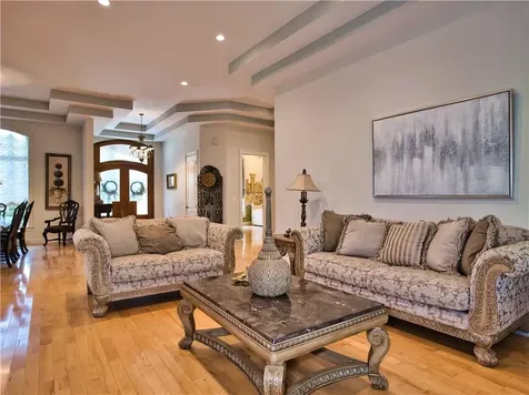51 W Ridge Drive Tiverton RI 02878