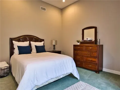 51 W Ridge Drive Tiverton RI 02878