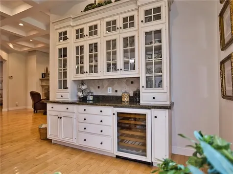 51 W Ridge Drive Tiverton RI 02878