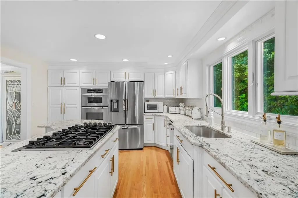 9 Pheasant Run Road North Smithfield RI 02896