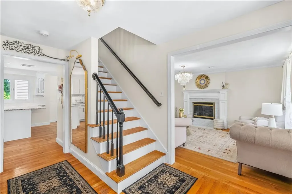 9 Pheasant Run Road North Smithfield RI 02896