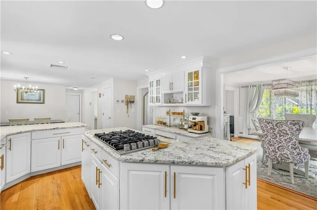 9 Pheasant Run Road North Smithfield RI 02896