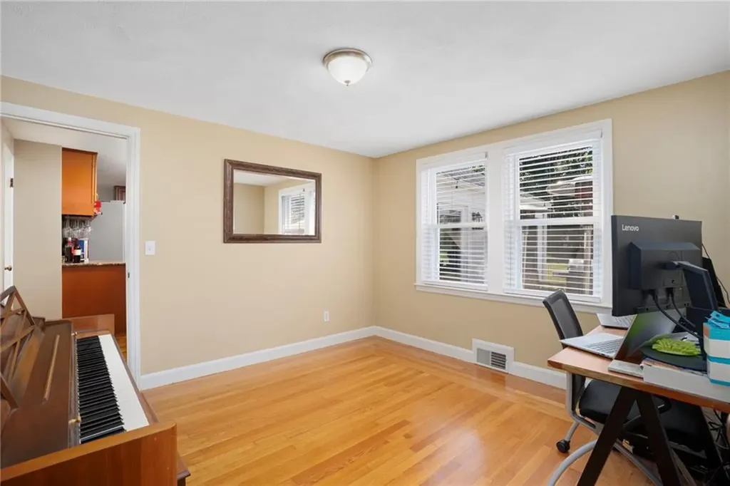 165 Garden City Drive Cranston RI 02920