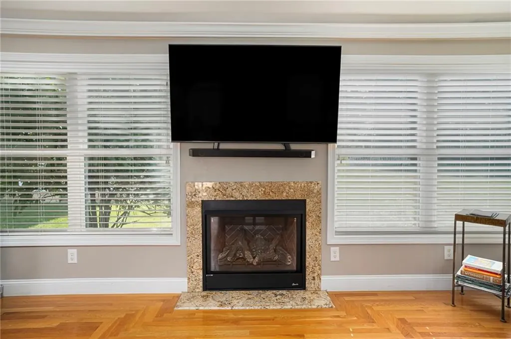 165 Garden City Drive Cranston RI 02920