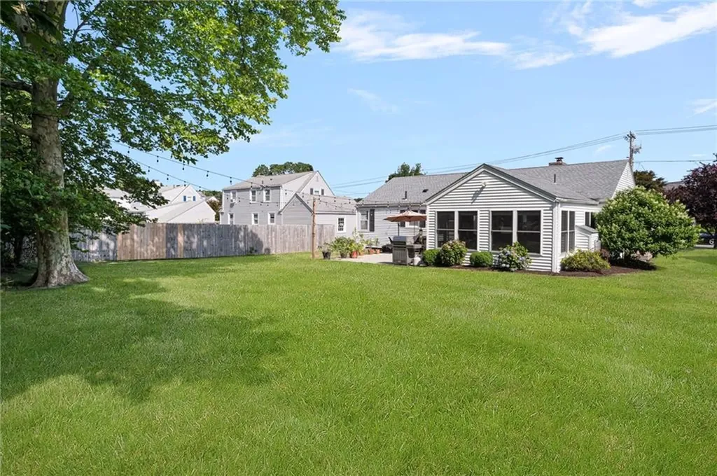 165 Garden City Drive Cranston RI 02920