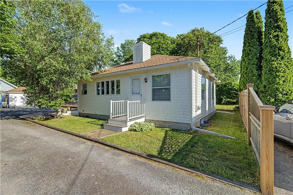 137 A Kingstown Road Narragansett RI 02882