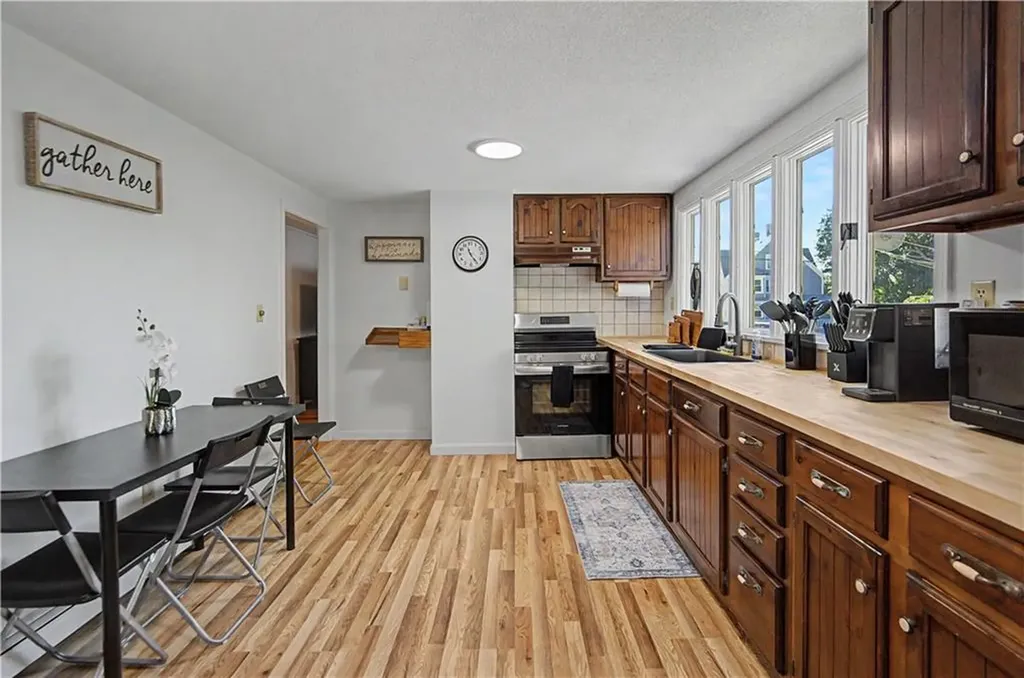 137 A Kingstown Road Narragansett RI 02882
