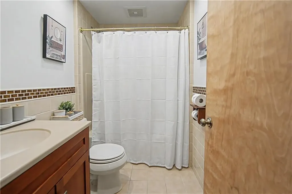 137 A Kingstown Road Narragansett RI 02882