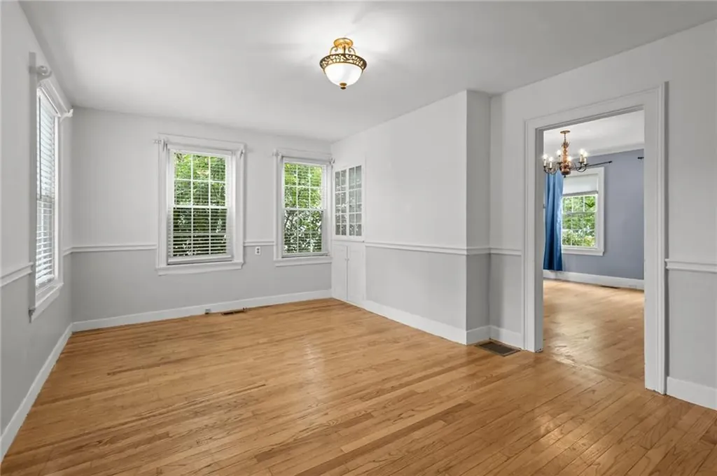 189 Danielson Pike Scituate RI 02857