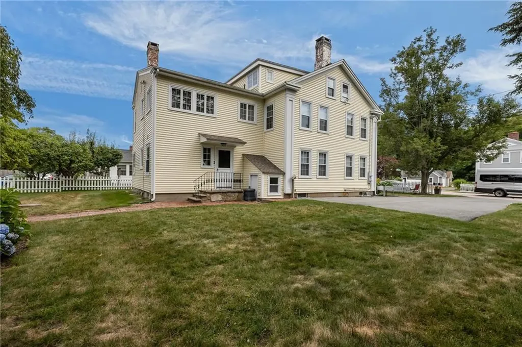 189 Danielson Pike Scituate RI 02857