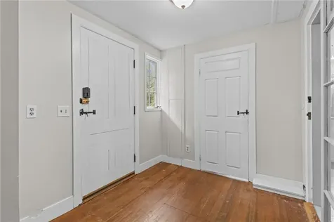 189 Danielson Pike Scituate RI 02857