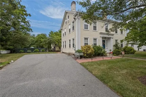 189 Danielson Pike Scituate RI 02857