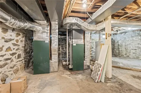 189 Danielson Pike Scituate RI 02857