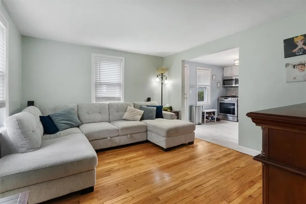 64 Guilford Drive Warwick RI 02886