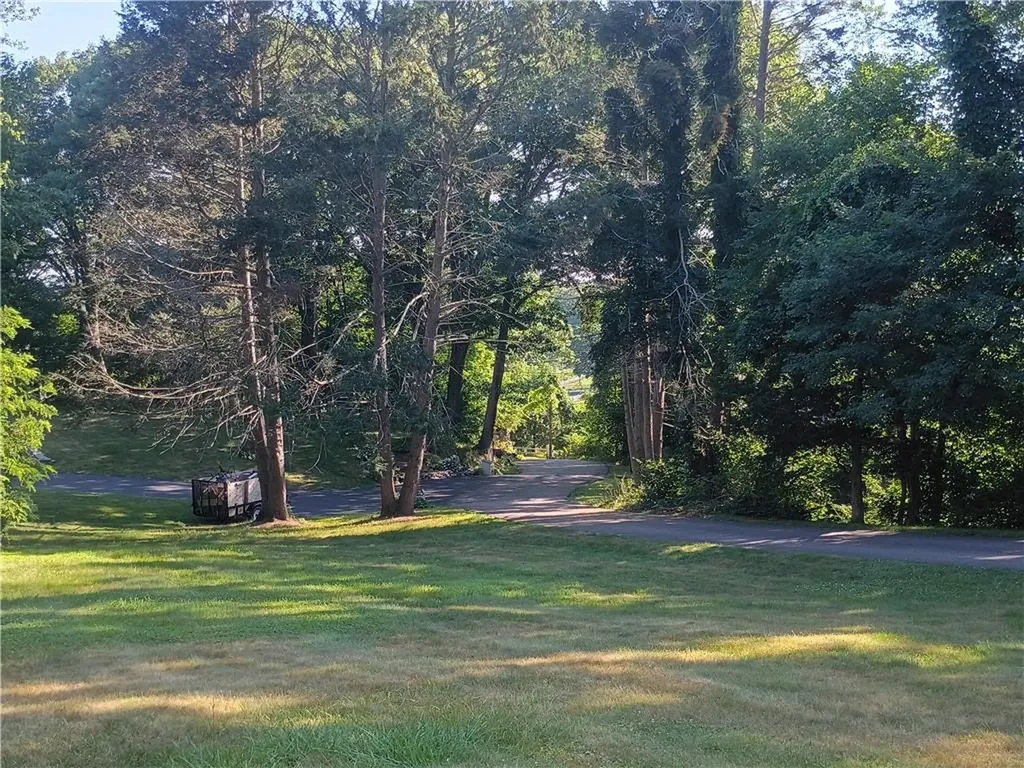 6 Old Pound Hill Road North Smithfield RI 02896