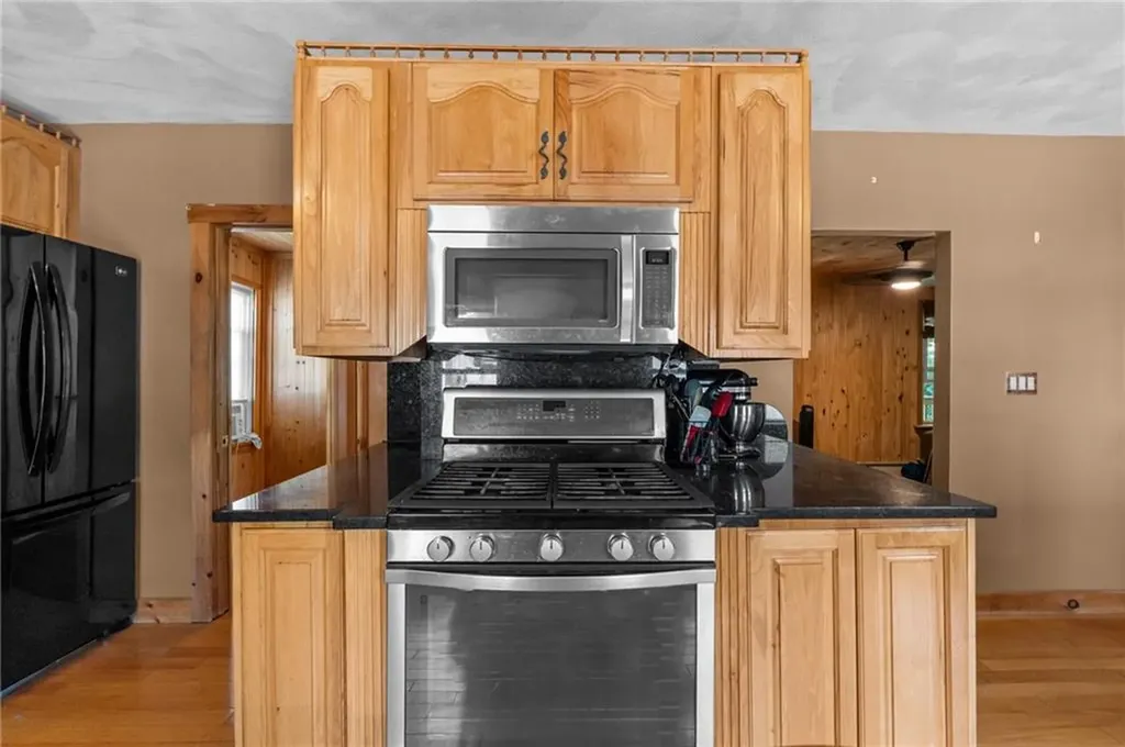 43 Pearl Street Lincoln RI 02838