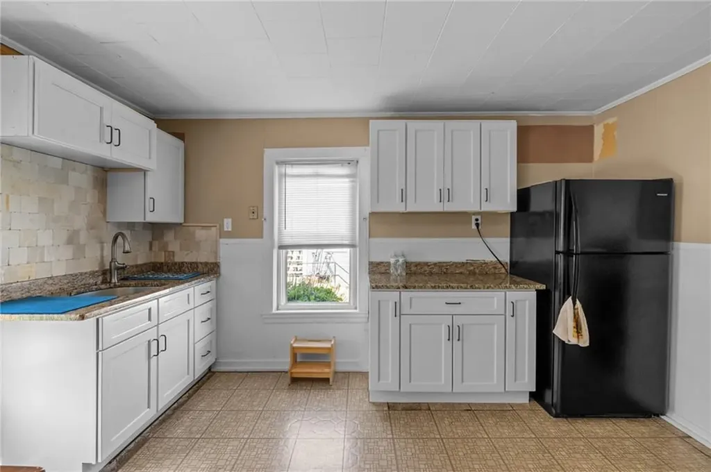 43 Pearl Street Lincoln RI 02838