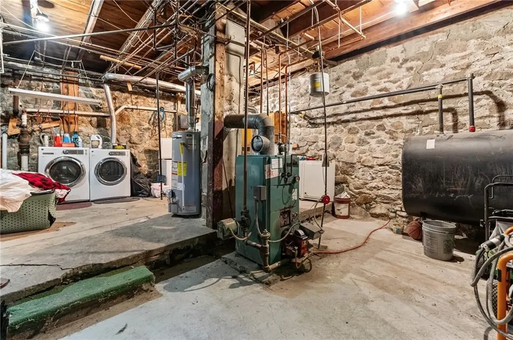 43 Pearl Street Lincoln RI 02838