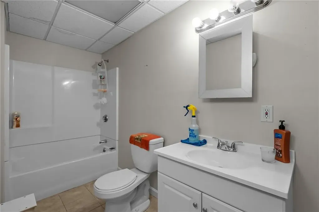 43 Pearl Street Lincoln RI 02838