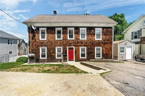 43 Pearl Street Lincoln RI 02838