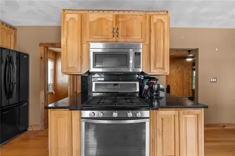 43 Pearl Street Lincoln RI 02838