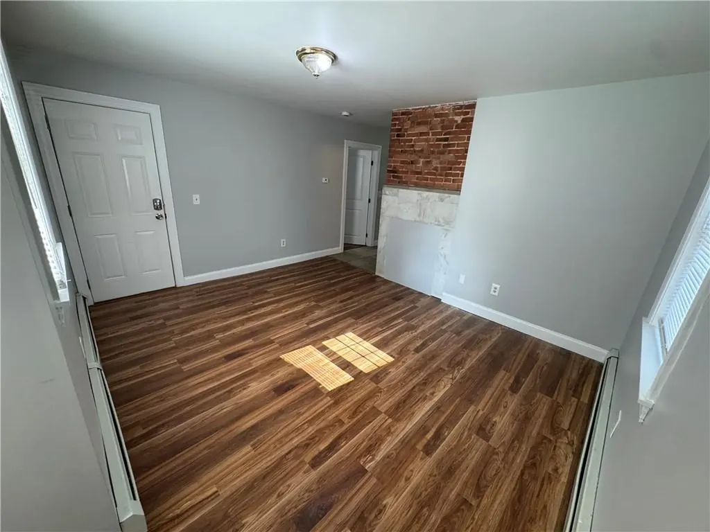 136 Almy Street Providence RI 02909