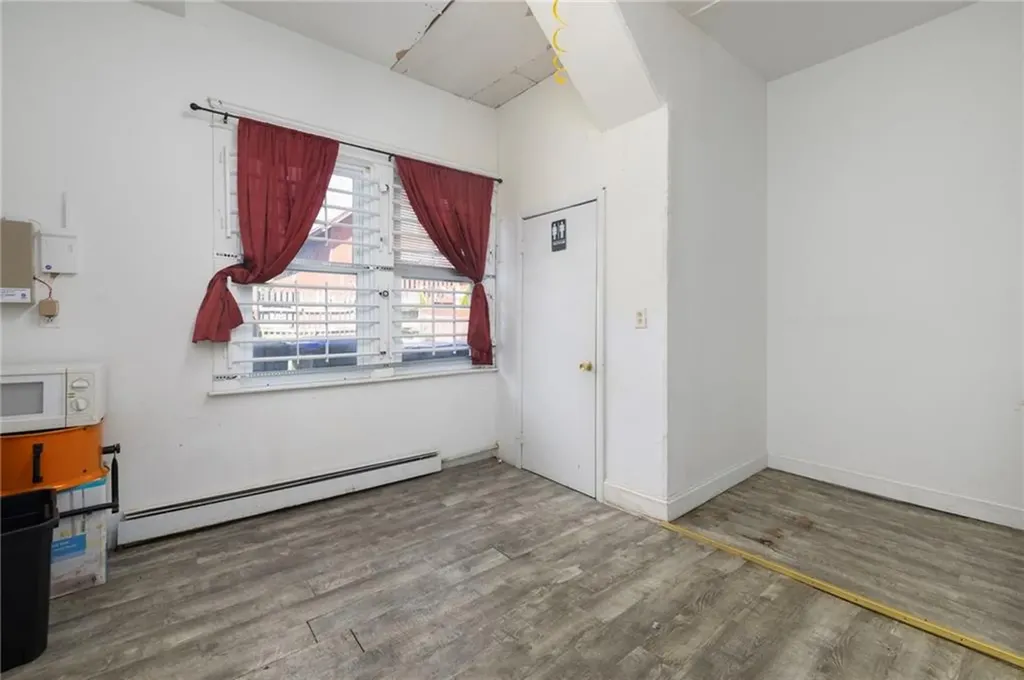 559 Branch Avenue Providence RI 02904