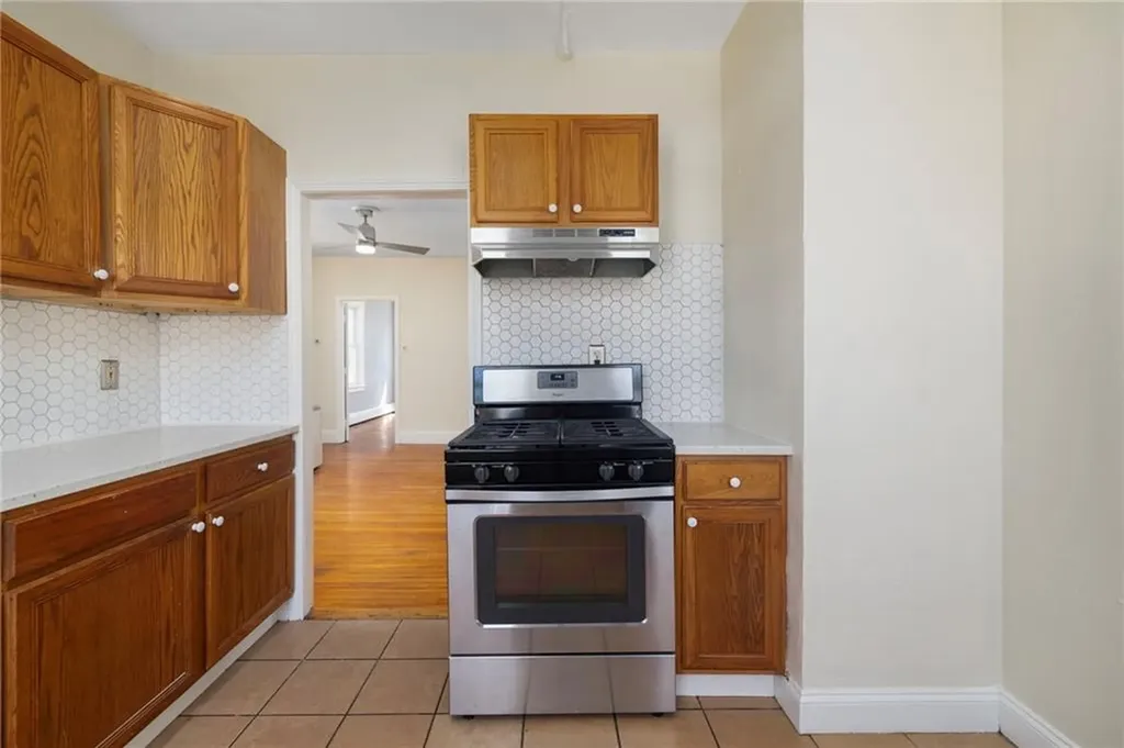 559 Branch Avenue Providence RI 02904