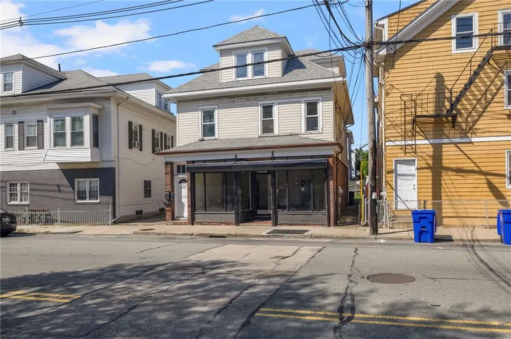 559 Branch Avenue Providence RI 02904