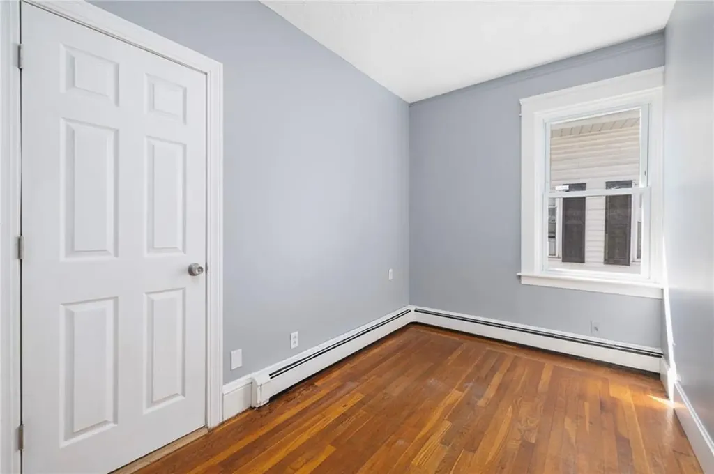559 Branch Avenue Providence RI 02904