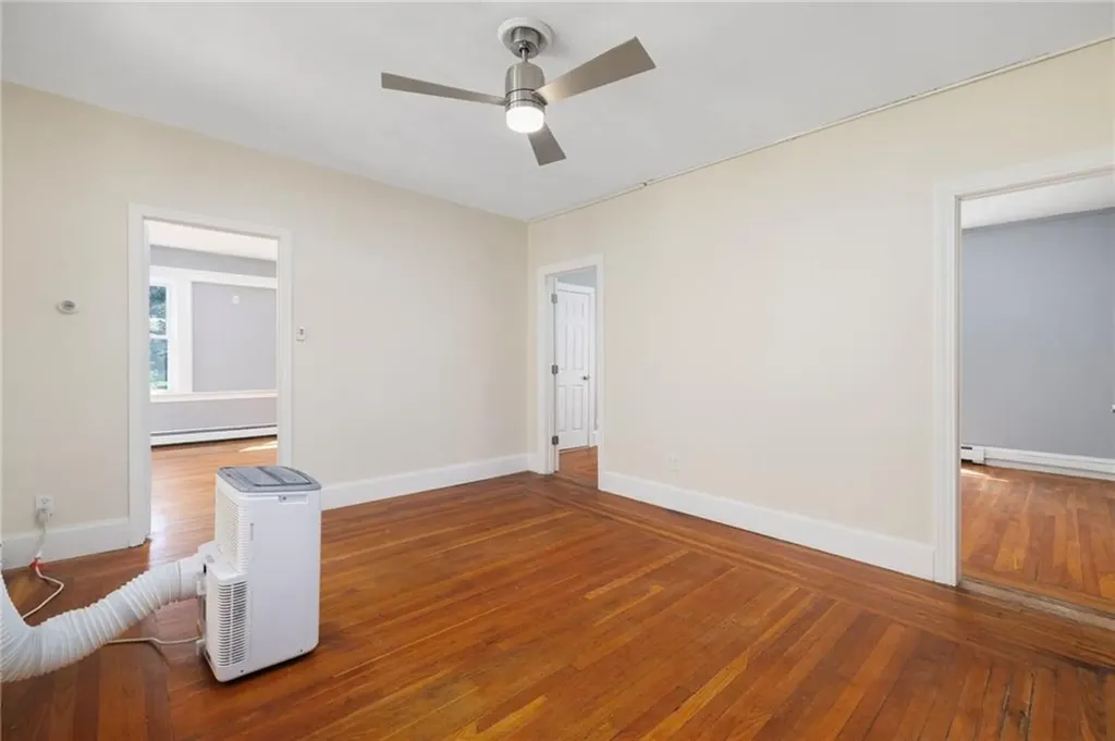 559 Branch Avenue Providence RI 02904