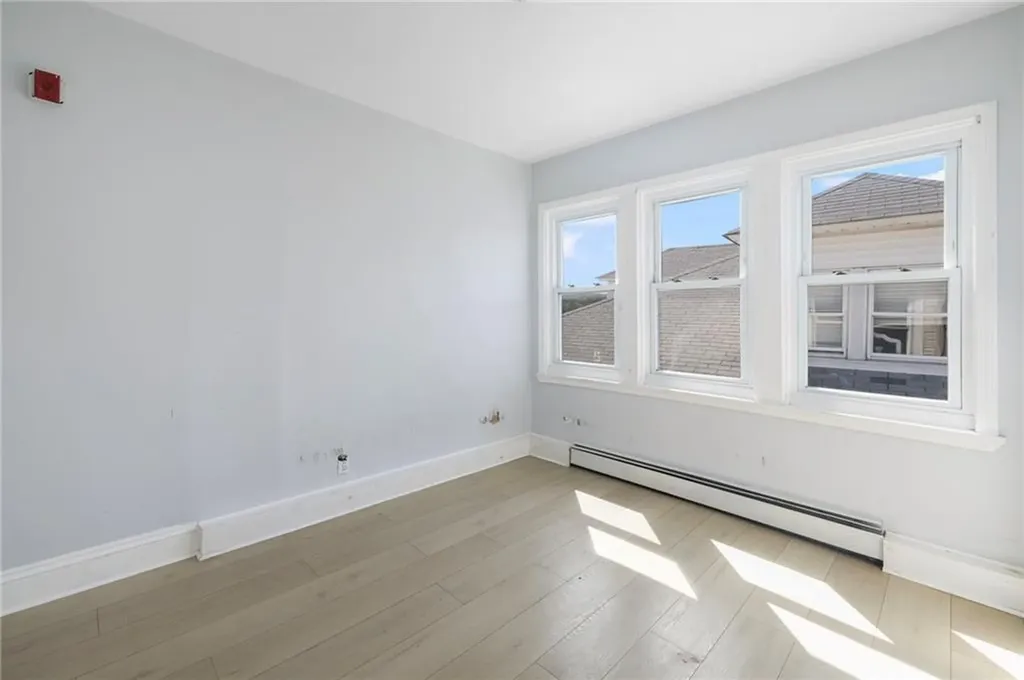 559 Branch Avenue Providence RI 02904