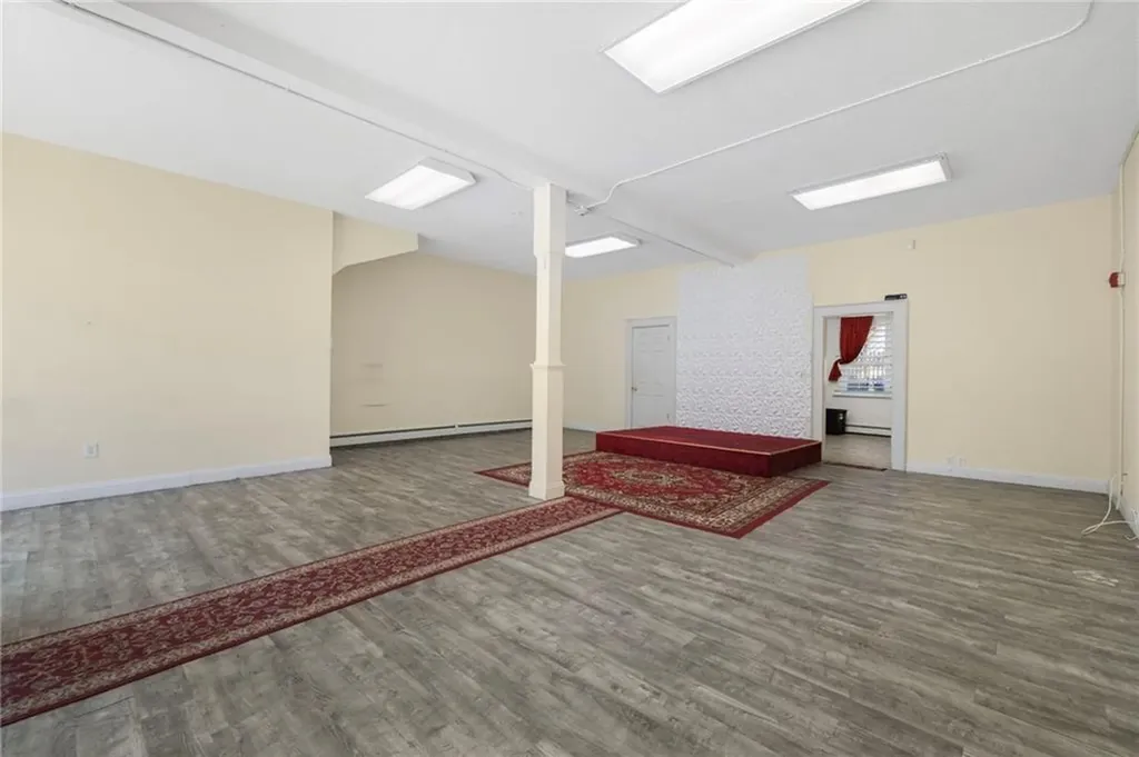 559 Branch Avenue Providence RI 02904